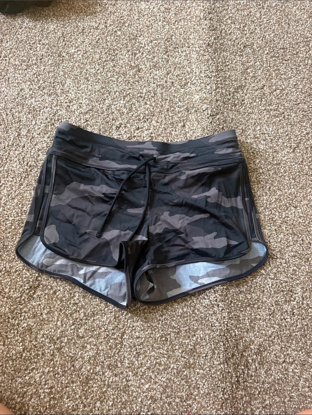 Athleta Women's Black and Gray Camo Running Shorts